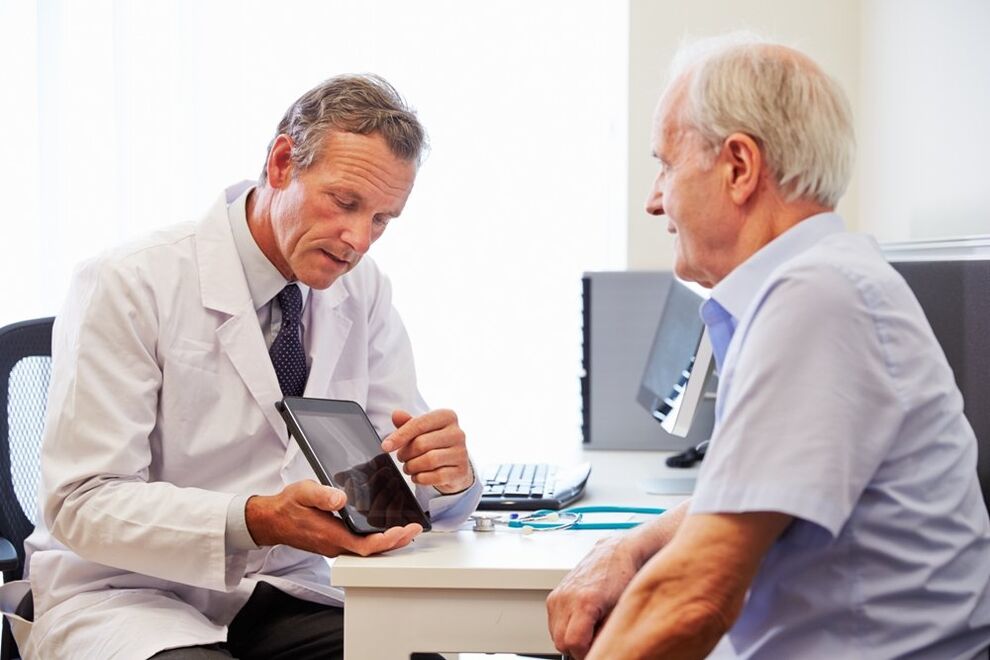 Patient mit Prostatitis zu einem medizinischen Termin